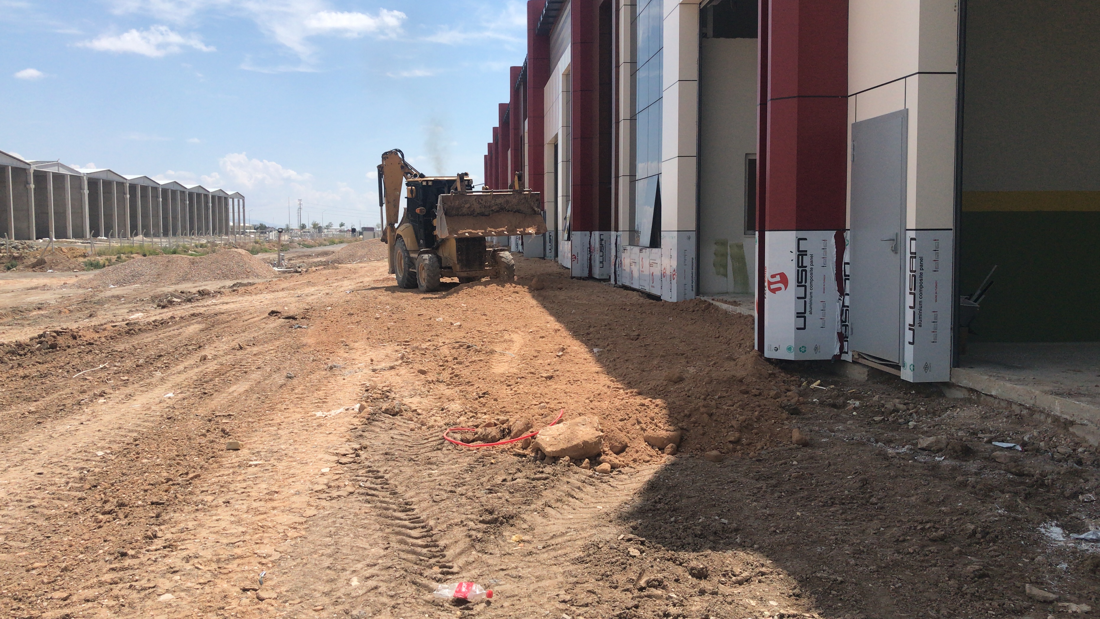 Ticari Yapı Dış Cephe Uygulaması
